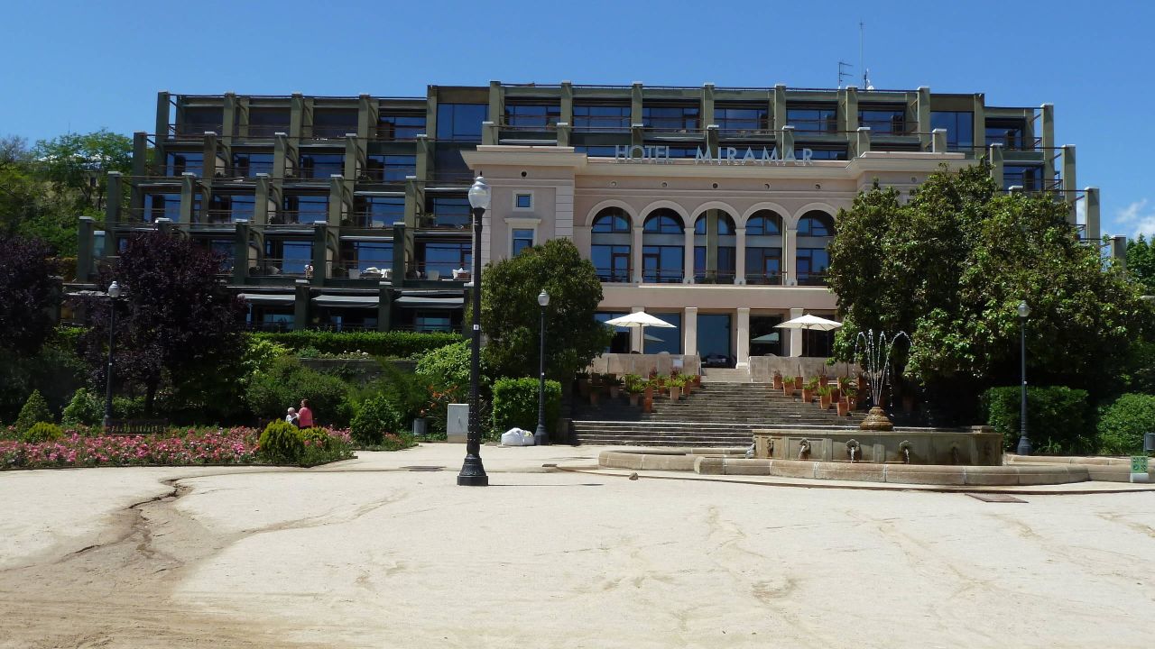 Hotel Miramar Barcelona (Barcelona) • HolidayCheck (Katalonien Spanien)
