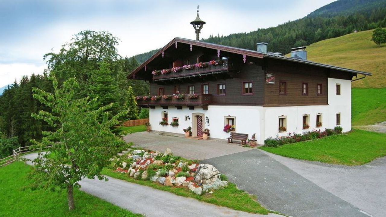 Pension Wiesfleck (Gries im Pinzgau) • HolidayCheck ...