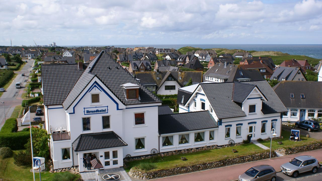 Strandhotel Sylt (Wenningstedt-Braderup [Sylt]) • HolidayCheck ...