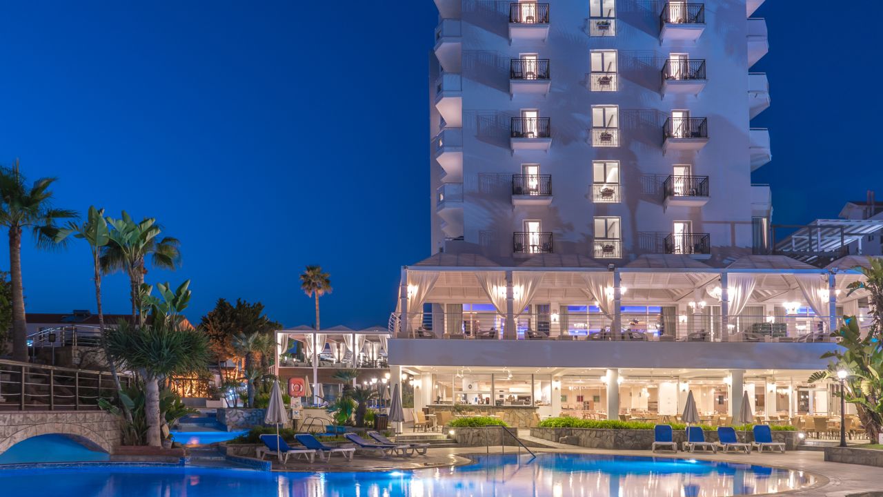 d9ff797d-9df5-4dcc-b034-47e48f23feb4