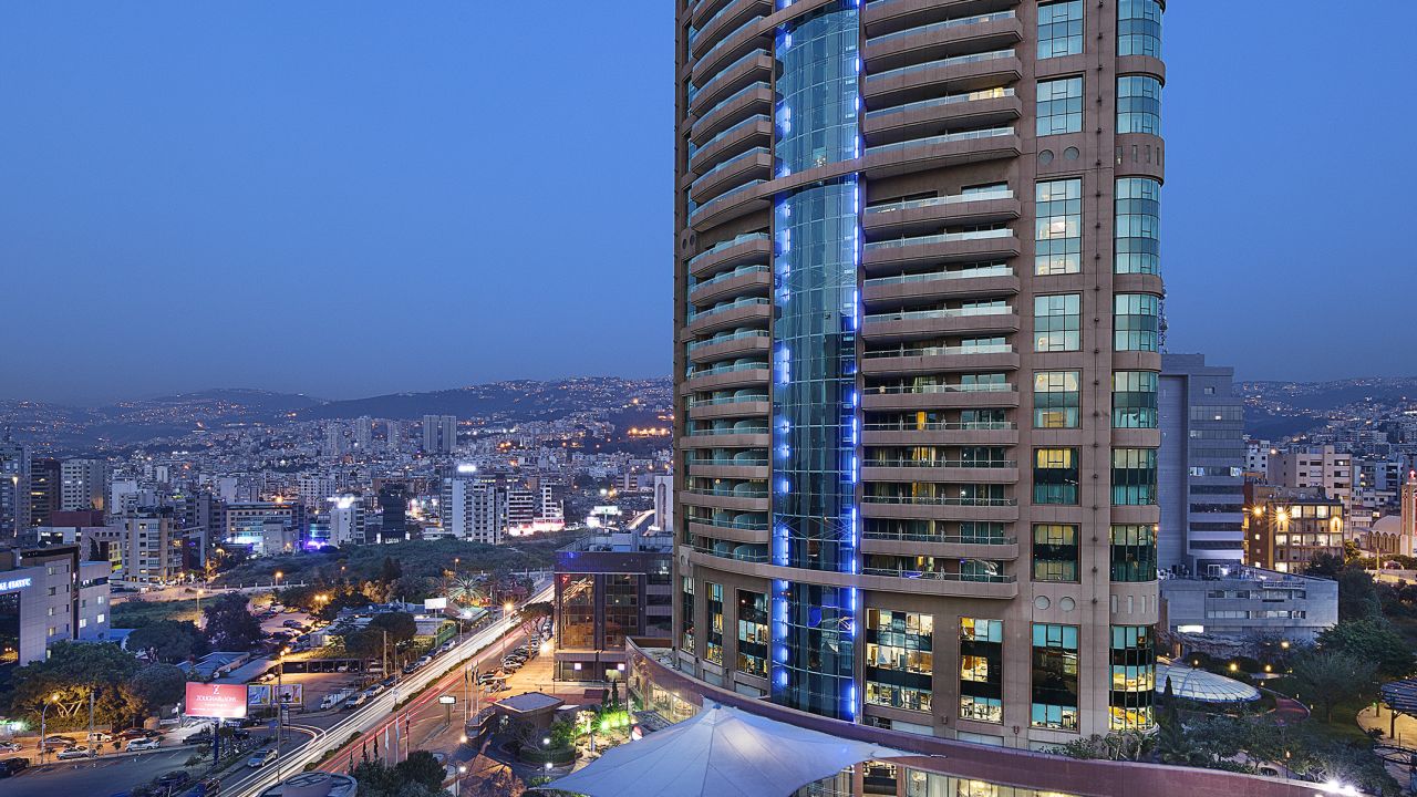 Hilton Beirut Habtoor Grand (Sin El Fil) • HolidayCheck (Libanon Libanon)
