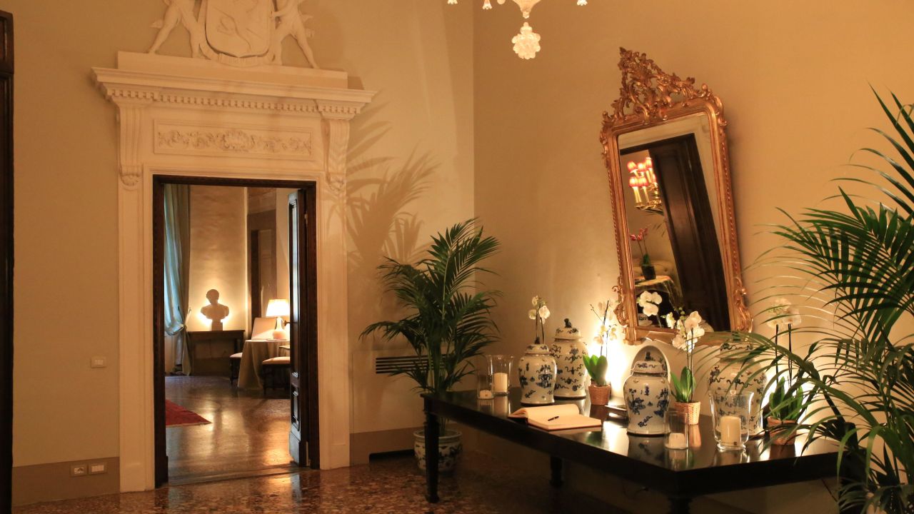 Al Palazzo del Marchese di Camugliano (Florenz) • HolidayCheck (Toskana