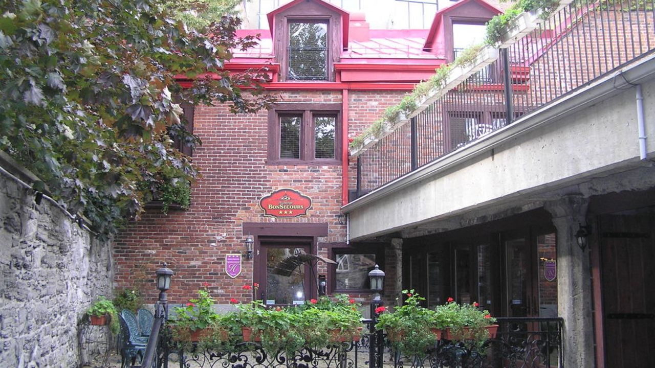 Hotel Auberge Bonsecours (Montreal) • HolidayCheck (Québec | Kanada)