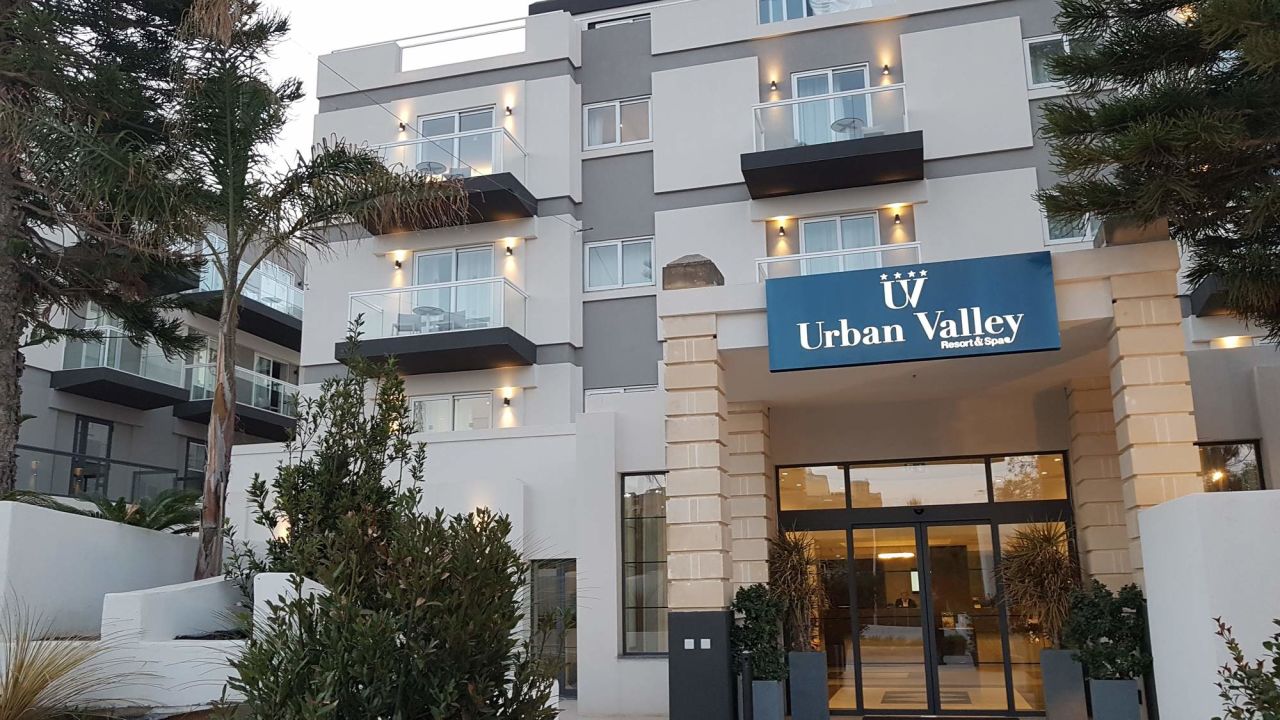 Urban Valley Resort & Spa (San Ġwann) • HolidayCheck (Majjistral Malta)