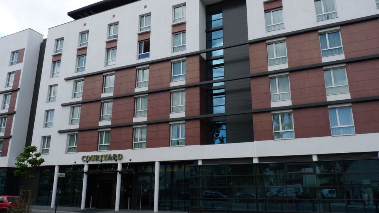 Hotel Courtyard by Marriott Paris Saint Denis (SaintDenis