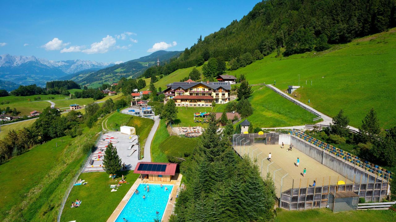 Jugendhotel Weitenmoos (St. Johann im Pongau) • HolidayCheck ...