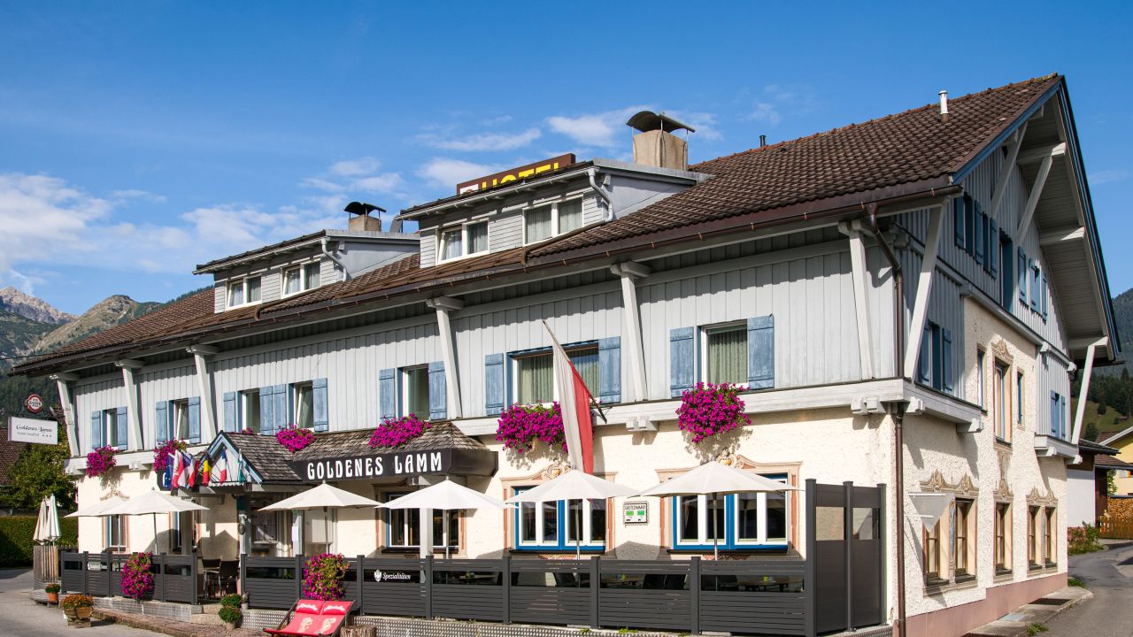 Gasthof zum goldenen Lamm  Wei  enbach Lech      HolidayCheck  Tirol