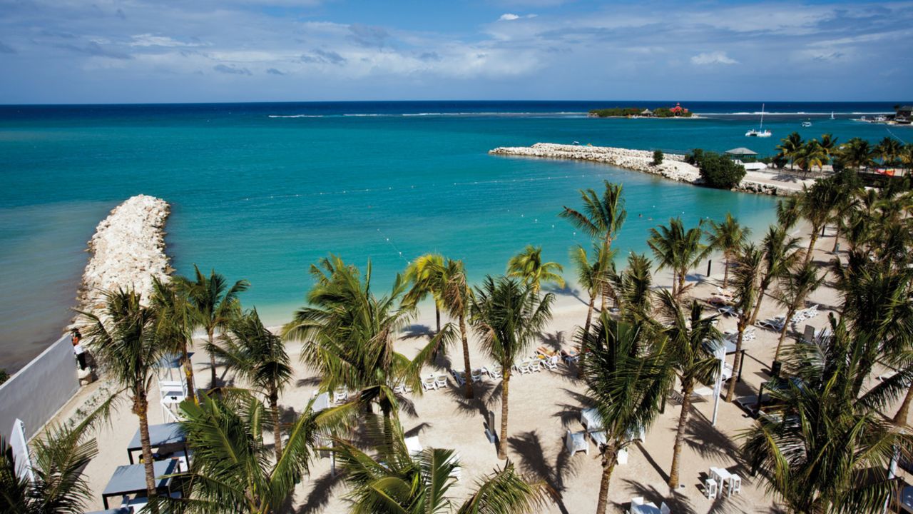 Das Riu Palace Jamaica - Adults only ist ein 5* Hotel und kann jetzt ab 1795€ gebucht werden