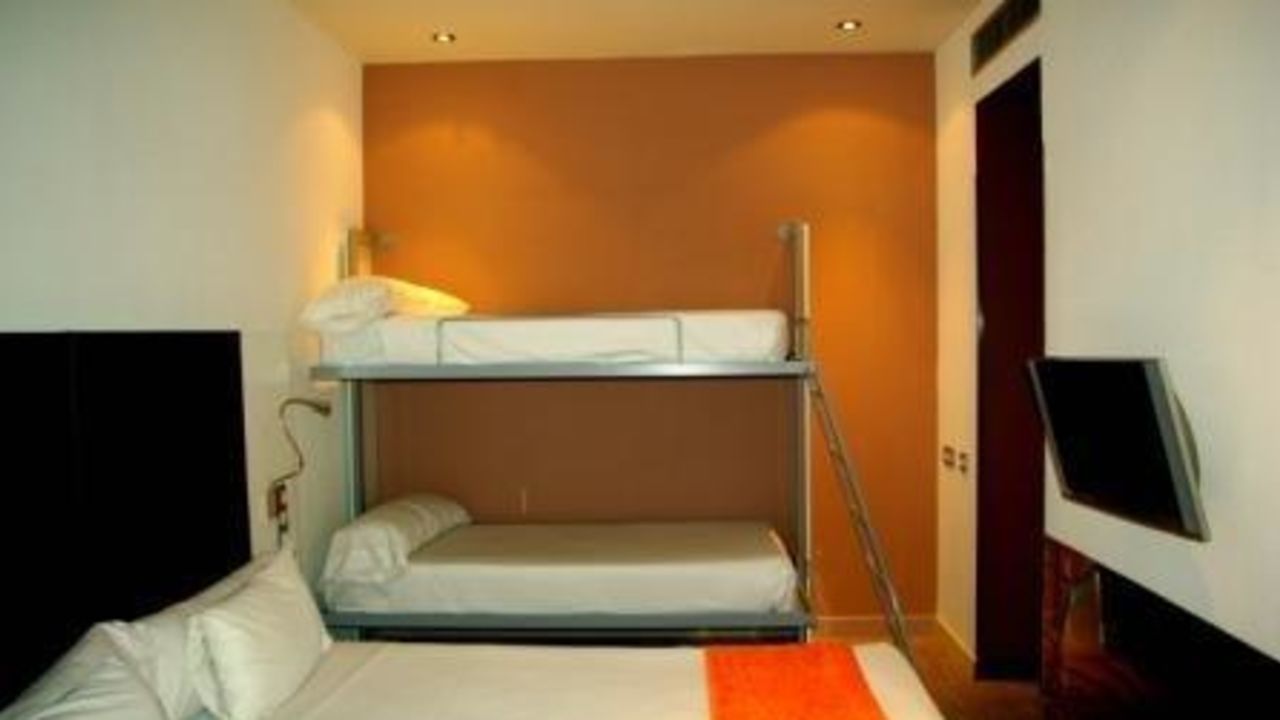 Hotel Petit Palace Embassy Serrano Madrid Holidaycheck Madrid Spanien