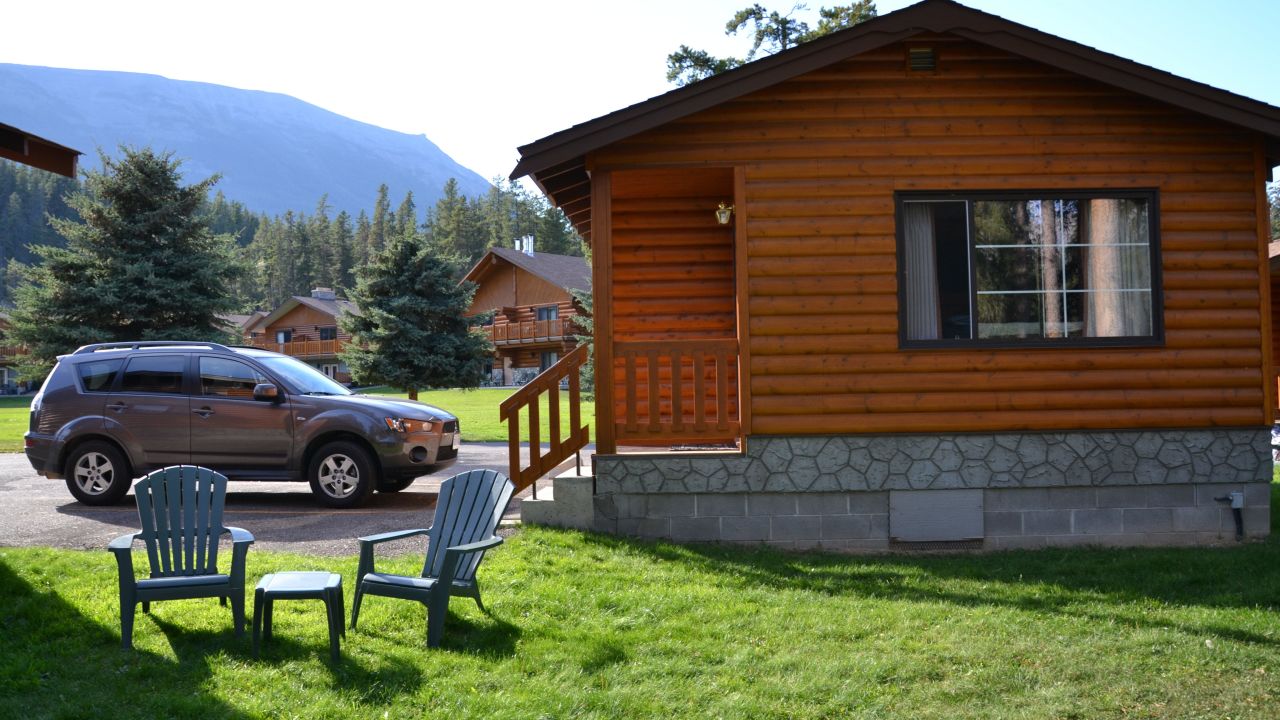 Hotel Becker's Chalets in Jasper • HolidayCheck | Alberta Kanada