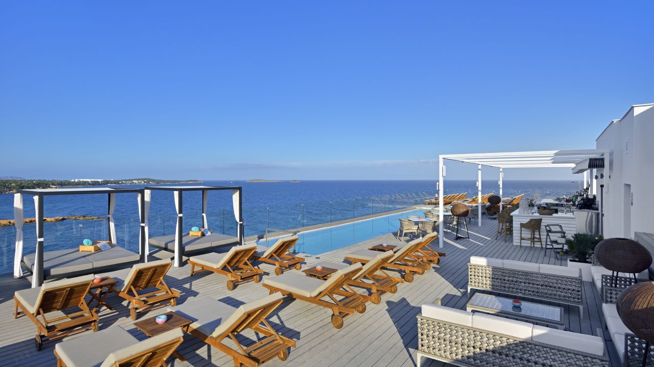 Sol Beach House (Santa Eulària des Riu) • HolidayCheck