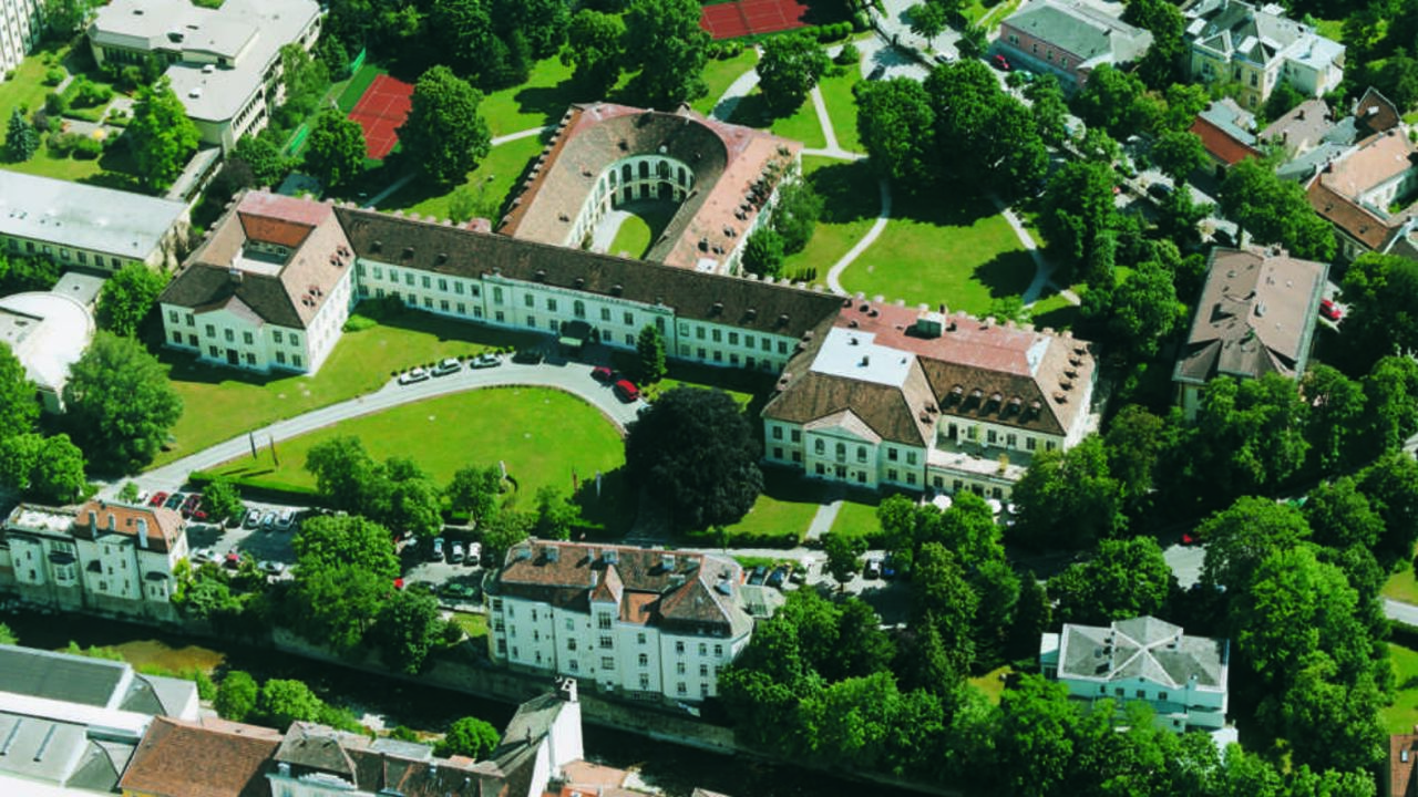 Grand Hotel Sauerhof (geschlossen) (Baden) • HolidayCheck