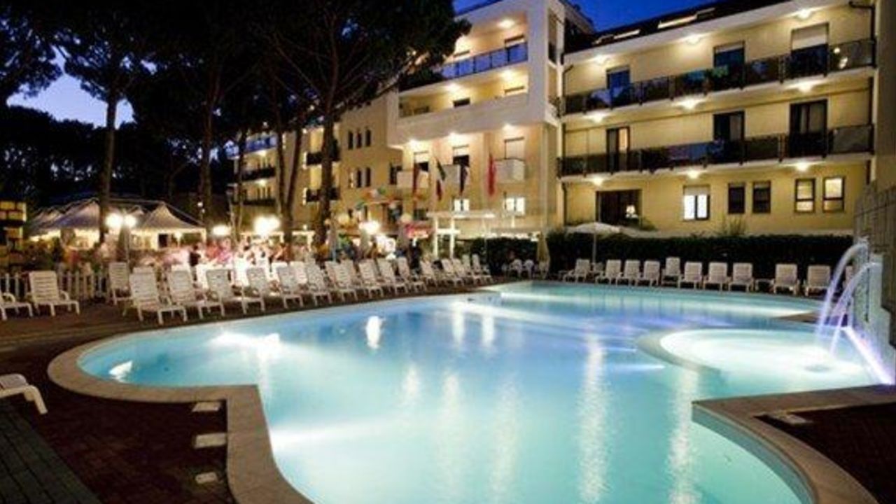 Club Family Hotel Executive (Cesenatico) • HolidayCheck (Emilia-Romagna ...