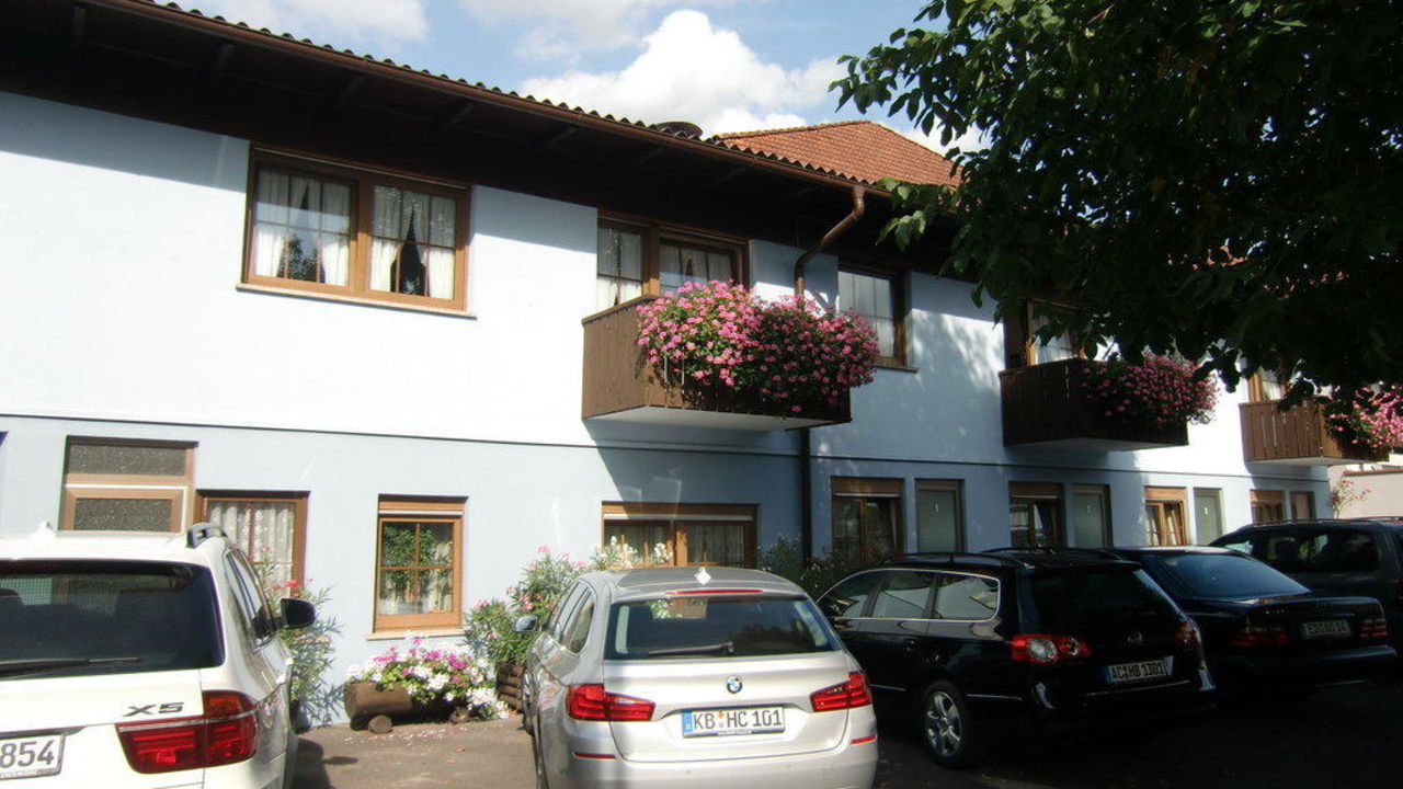 Hotel Zum Schwan Sommerhausen Holidaycheck Bayern Deutschland