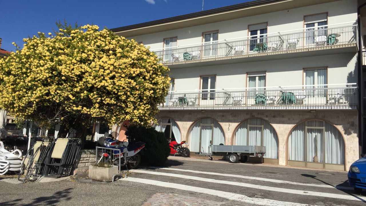 Piccolo Hotel Brenzone (Brenzone sul Garda) • HolidayCheck Italien)