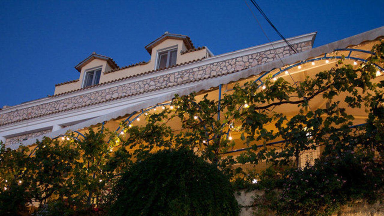 Sebastian's Family Hotel & Taverna (Agios Gordios) • HolidayCheck