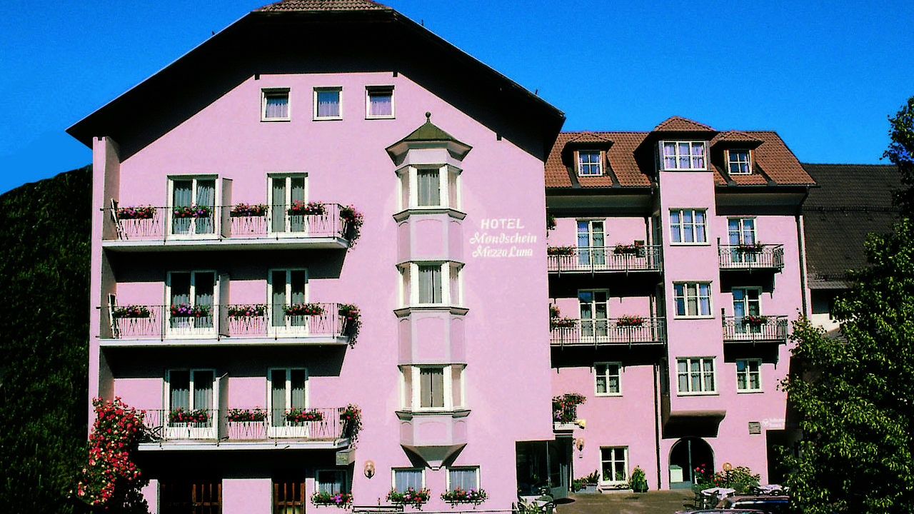 Reservation celine main image 0