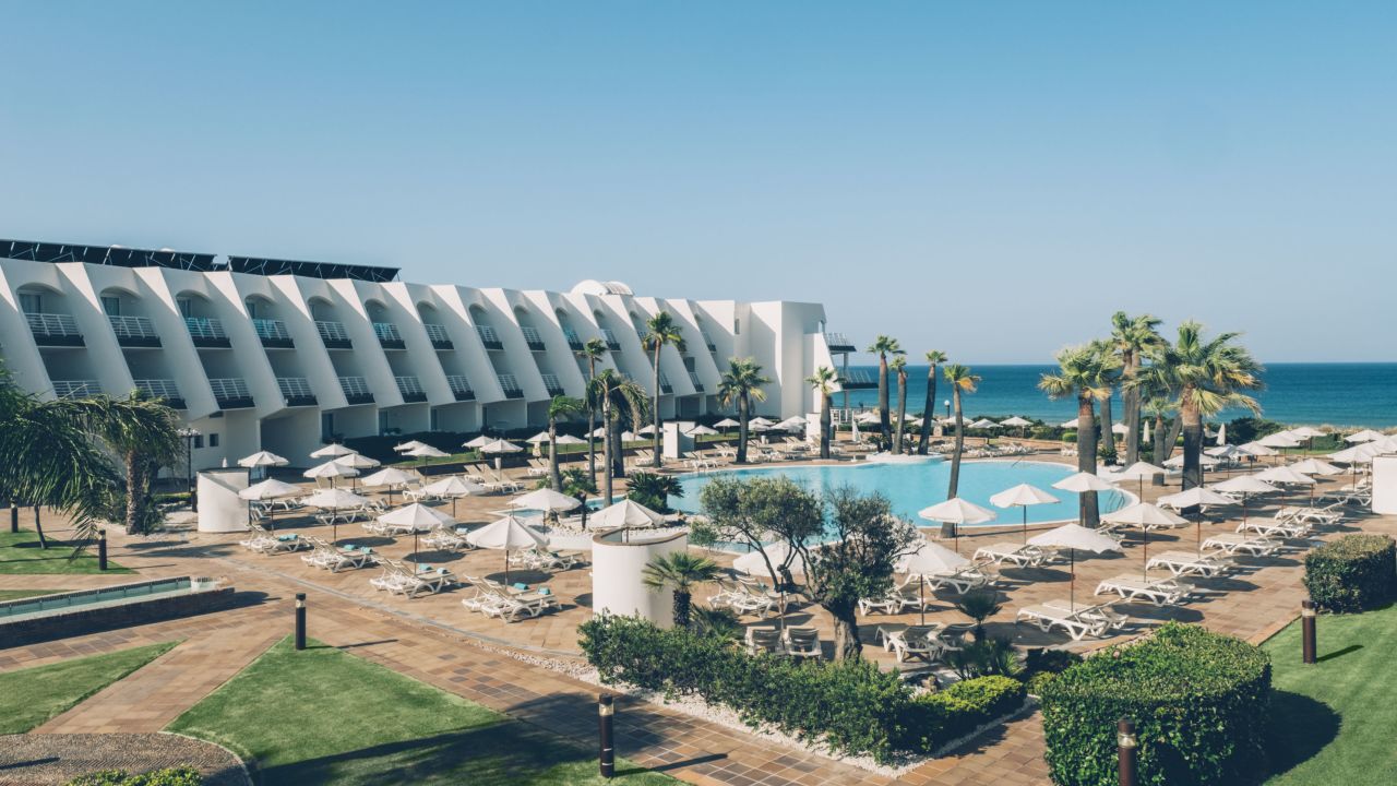 Das Iberostar Royal Andalus ist ein 4* Hotel und kann jetzt ab 680€ gebucht werden