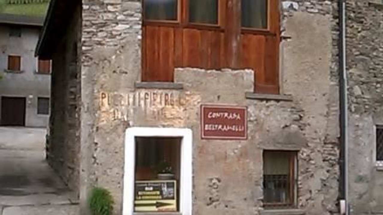 Via Europa 10 Villa Di Tirano