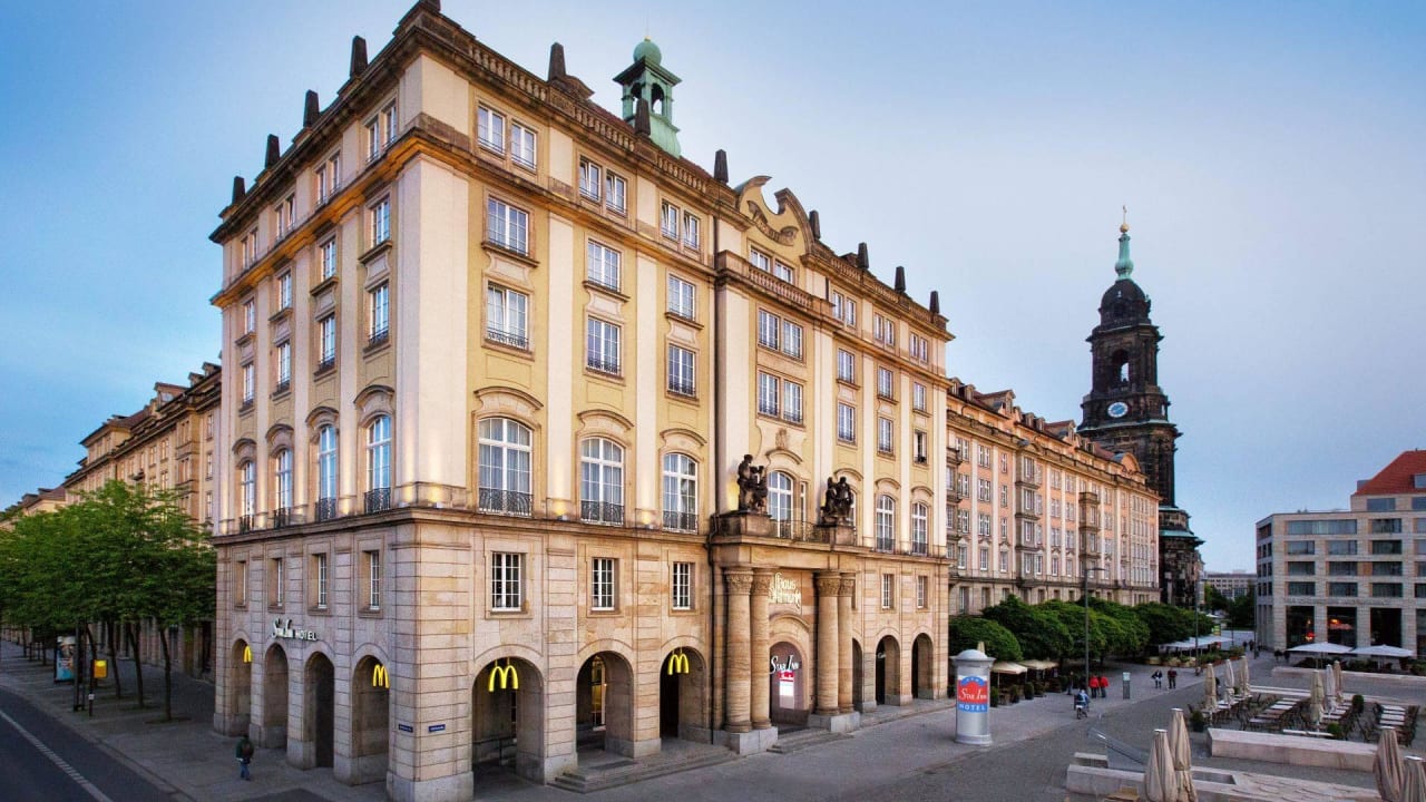 Star G Hotel Premium Dresden im Haus Altmarkt