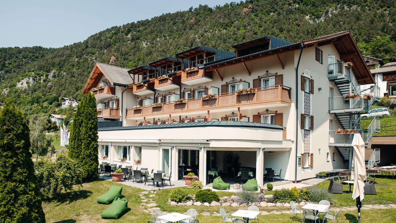 Ludwigshof Alpine Hotel (Trodena / Truden) • HolidayCheck (Südtirol