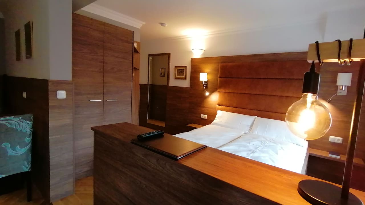 Golden Star Apartments Melk Holidaycheck Niederosterreich Osterreich