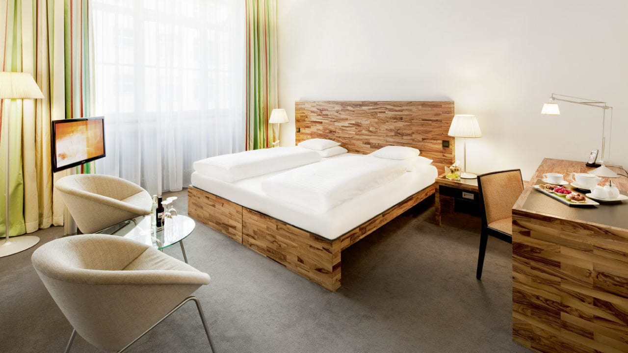 Movenpick Hotel Berlin Berlin Friedrichshain Kreuzberg Holidaycheck Berlin Deutschland