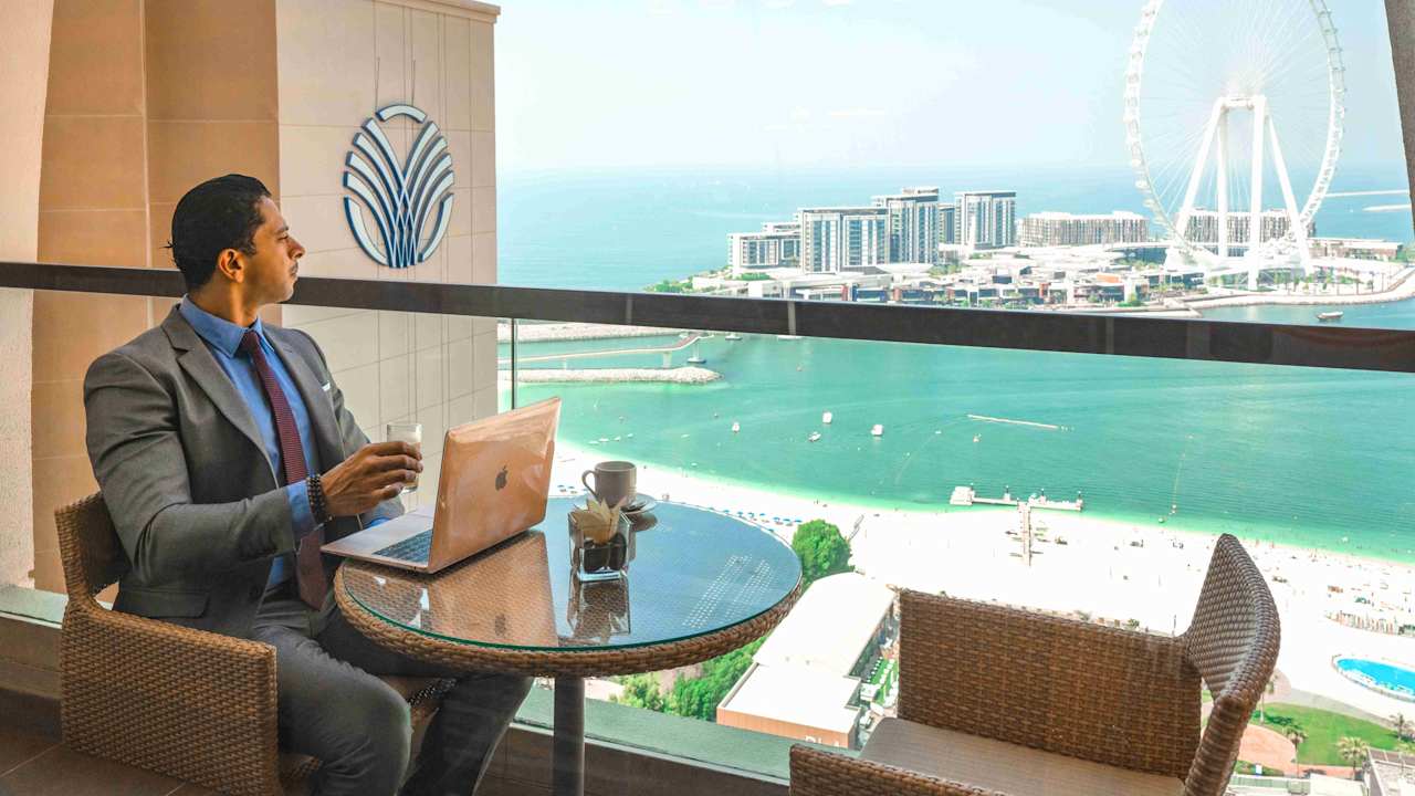 Amwaj Rotana Jumeirah Beach Residence