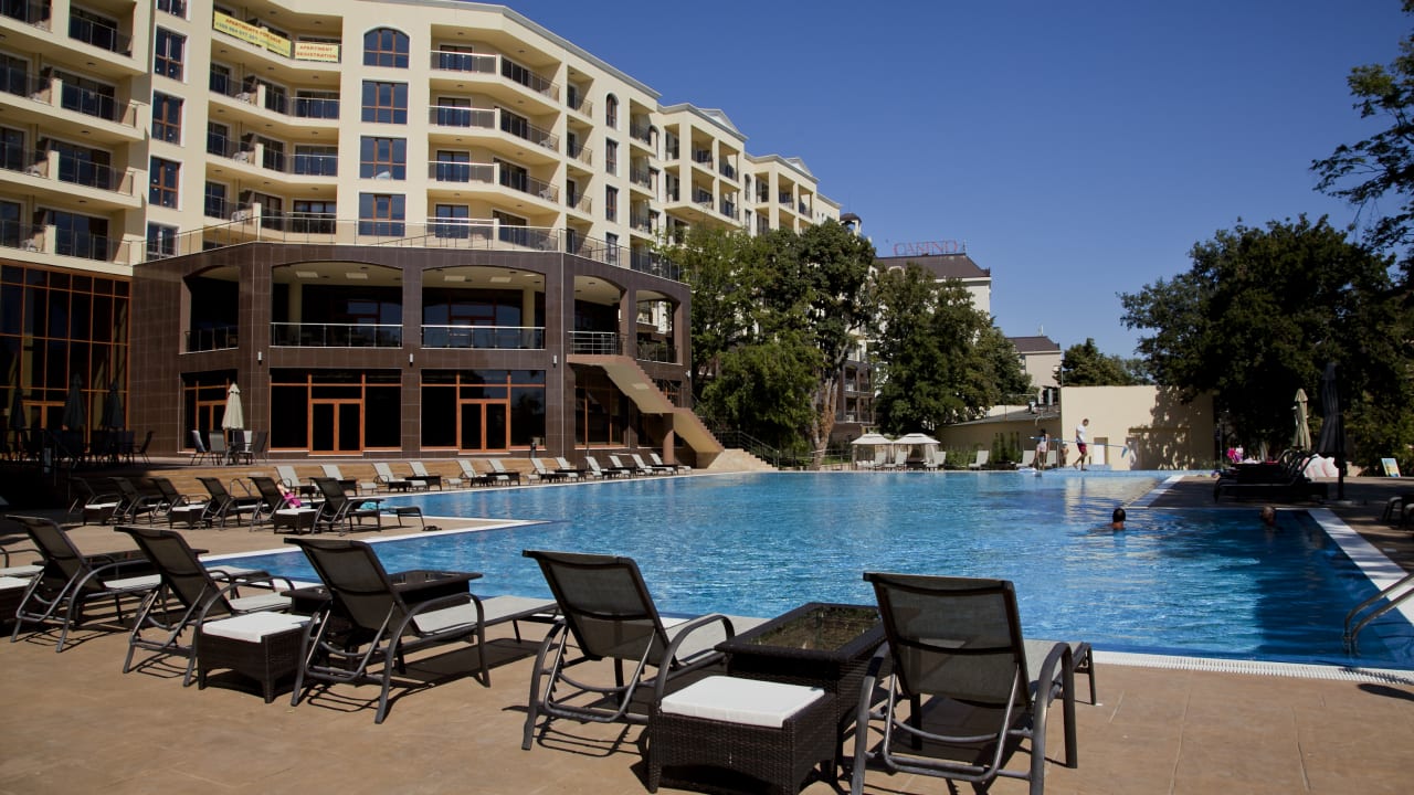 Aparthotel Golden Line