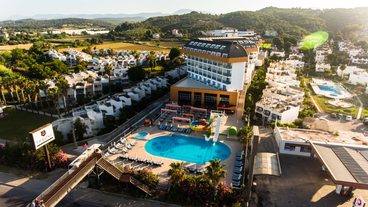 Throne Beach Resort & Spa (Okurcalar) • HolidayCheck (Türkische Riviera ...