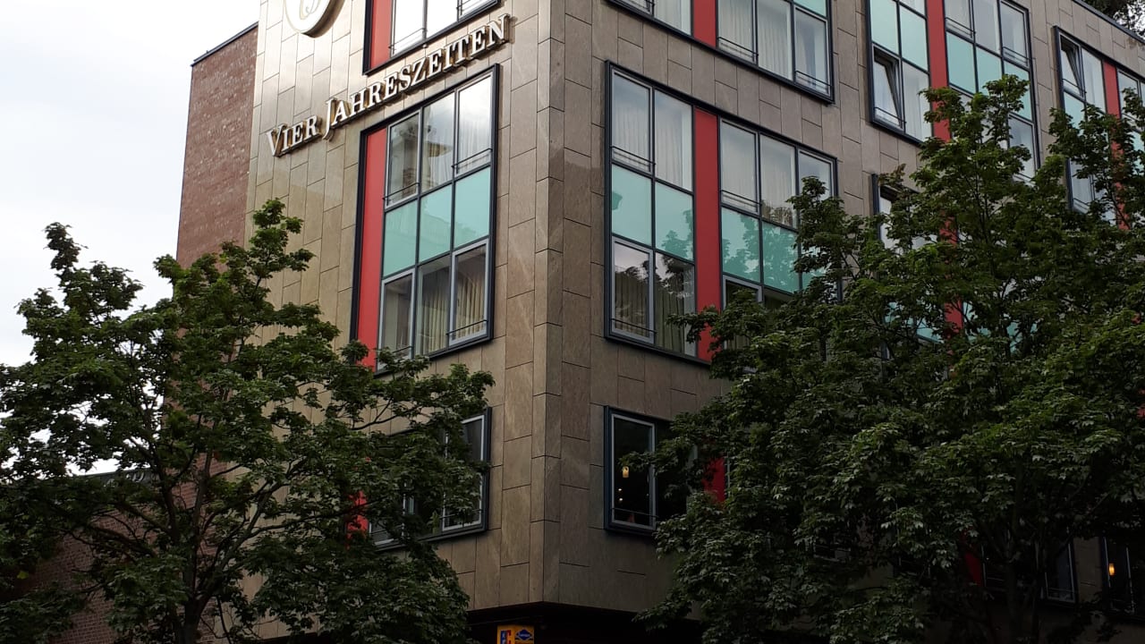 Vier Jahreszeiten Berlin City Berlin Friedrichshain Kreuzberg Holidaycheck Berlin Deutschland