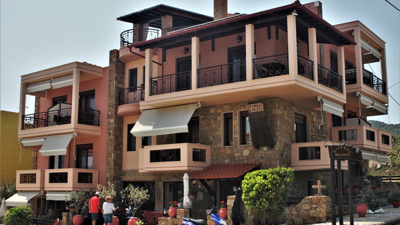 Apollon Xenonas Apparthotel