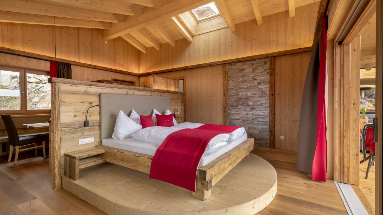 Mountain Village Hasenegg Scena Schenna Holidaycheck Sudtirol Italien