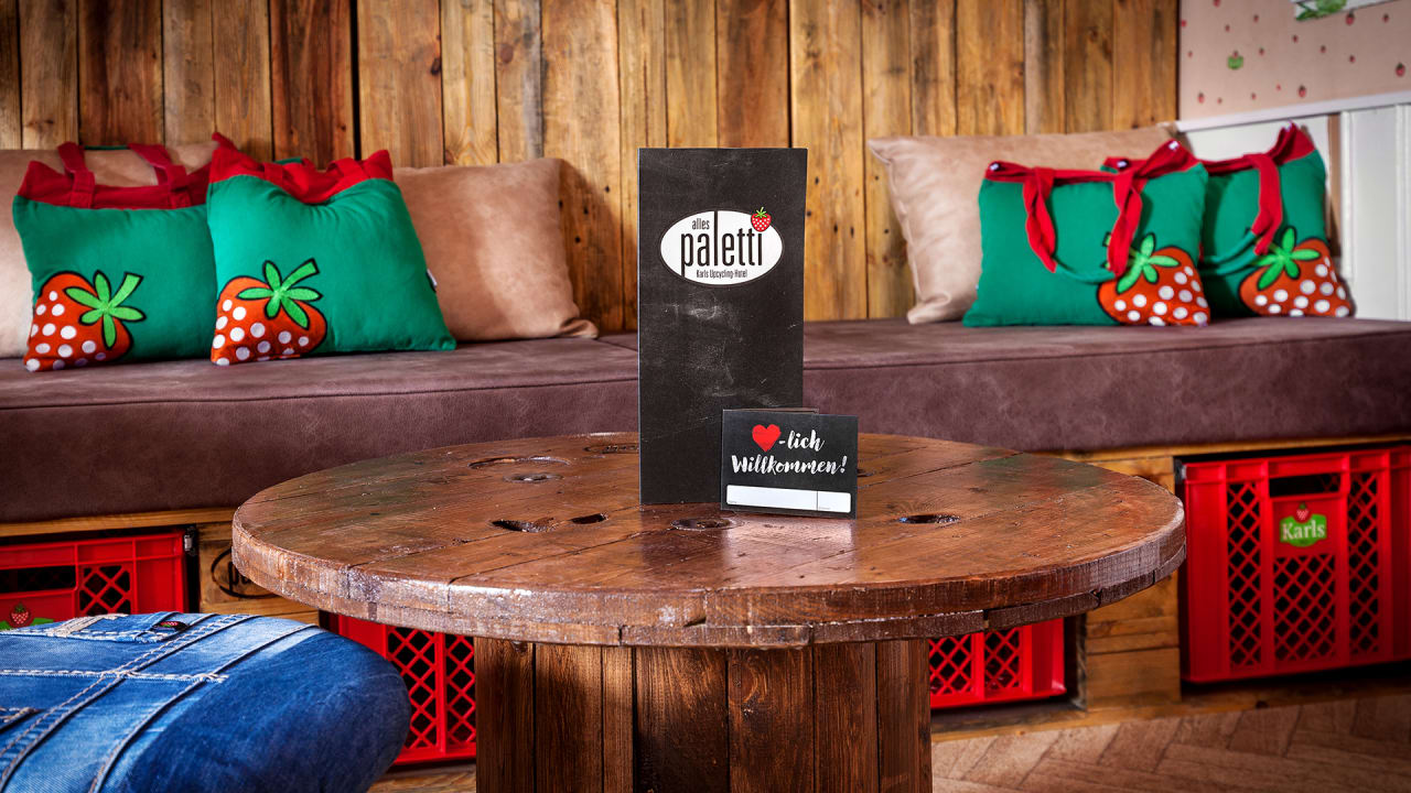 Alles Paletti Karls Upcycling Hotel