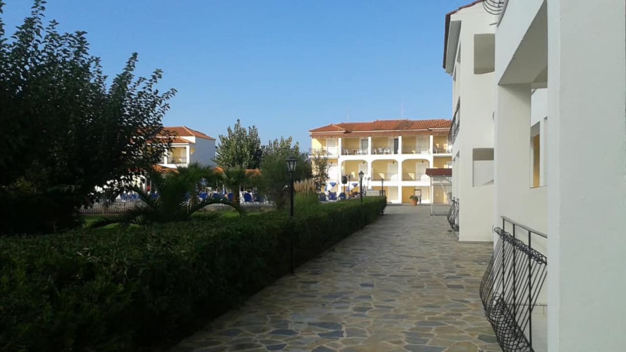 village inn studios zante reviews