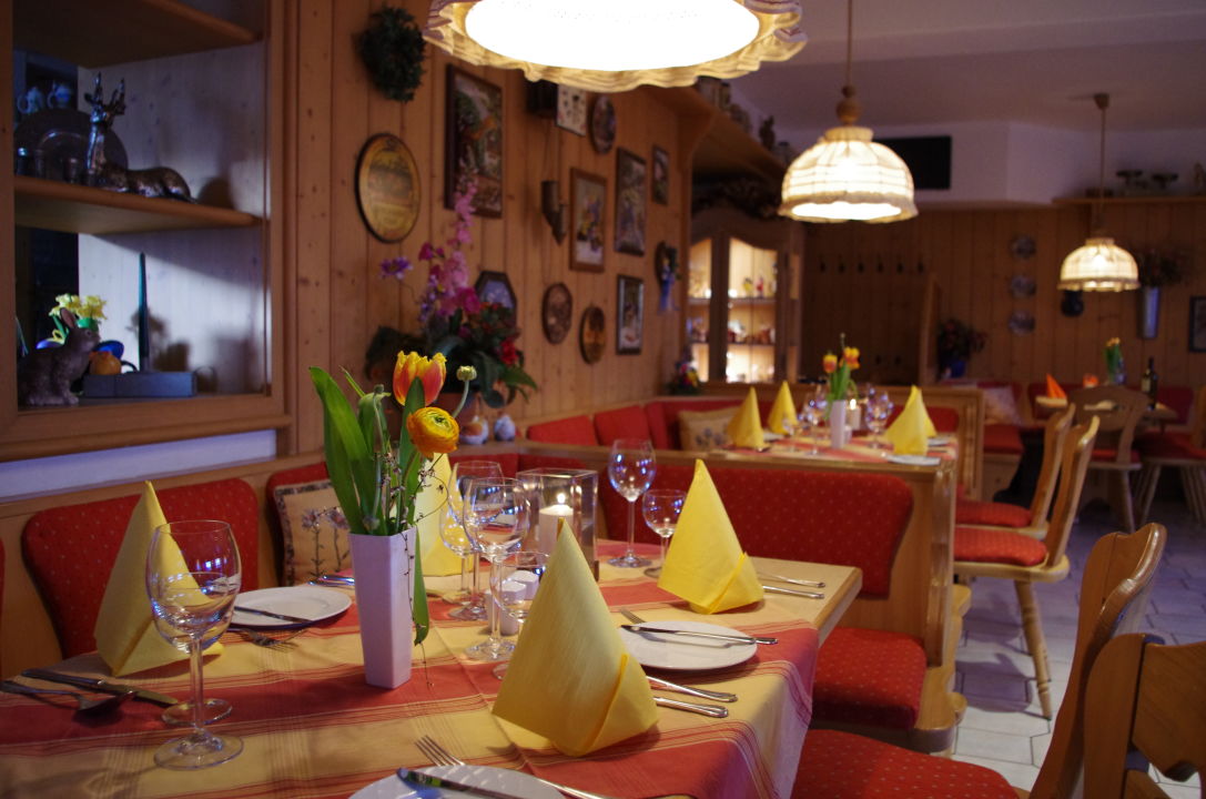  Restaurant  Gasthof Roseneck  Wallenfels      HolidayCheck  Bayern