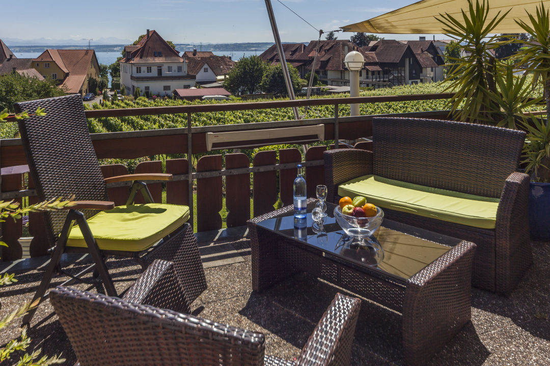  Gro e Terrasse  Seeseite Hochparterre  Hotel Hansjakob 