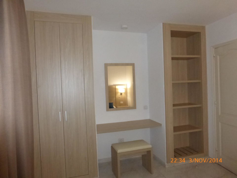 "Renoviertes Schlafzimmer mit neuen Möbeln" Hotel Bahia Flamingo (Playa