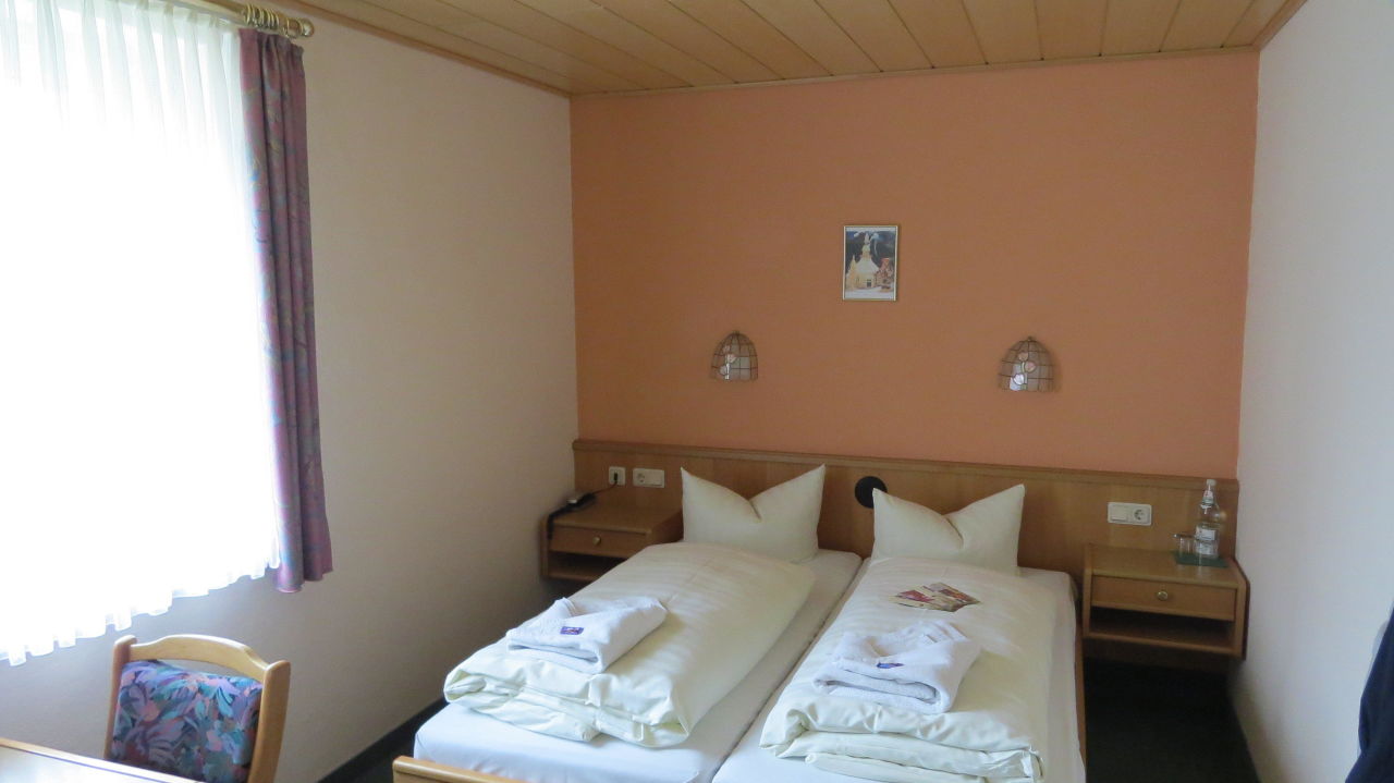 Grunes Gericht Im Erzgebirge Mit Terrasse Hotel Grunes Gericht Neuhausen Holidaycheck Sachsen Deutschland