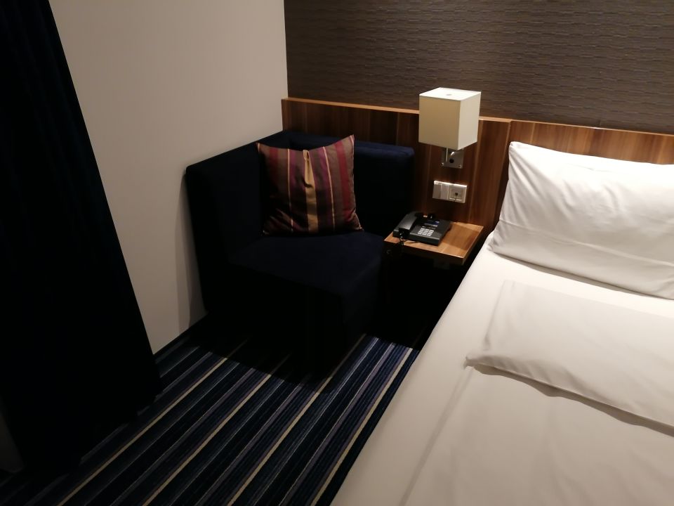 "Zimmer" Holiday Inn Express Bremen - Airport (Bremen ...