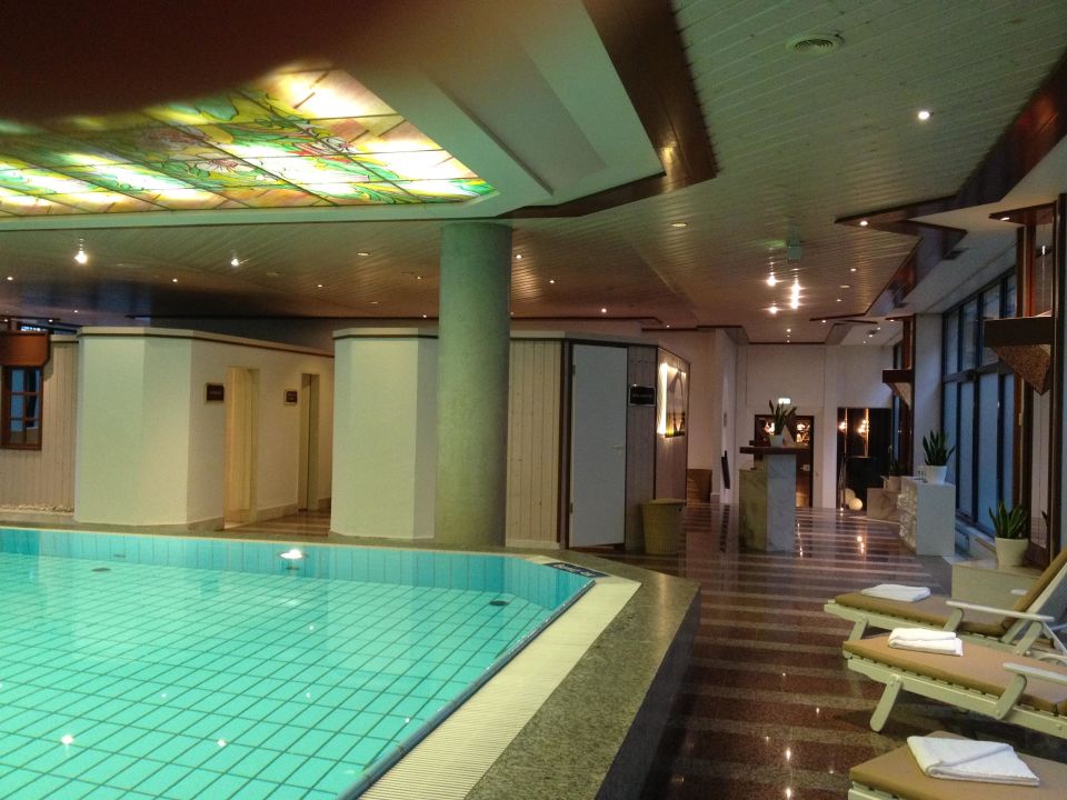 Pool Im Wellnessbereich Maritim Hotel Bremen Bremen Holidaycheck Bremen Deutschland