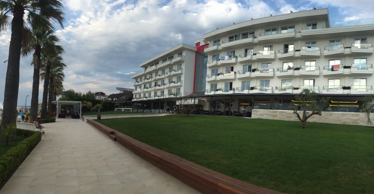 "Außenansicht" Premium Beach Hotel (Durres) • HolidayCheck (Albanien