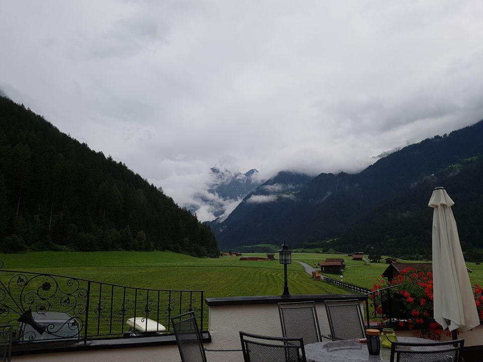 "Gartenanlage" Ferienhof Schöne Aussicht (Pfunds) • HolidayCheck (Tirol