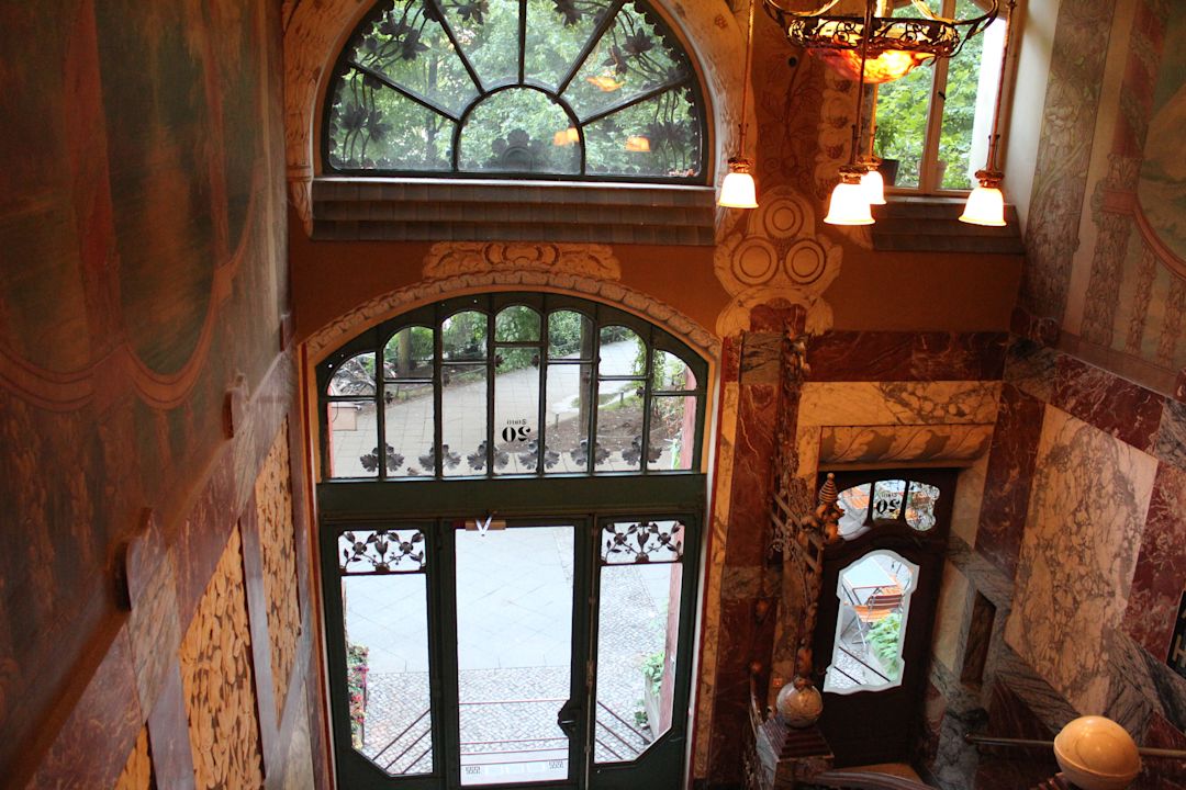 Eingangsbereich Ferienwohnung Ruhe Im Zentrum Berlin Charlottenburg Wilmersdorf Holidaycheck Berlin Deutschland