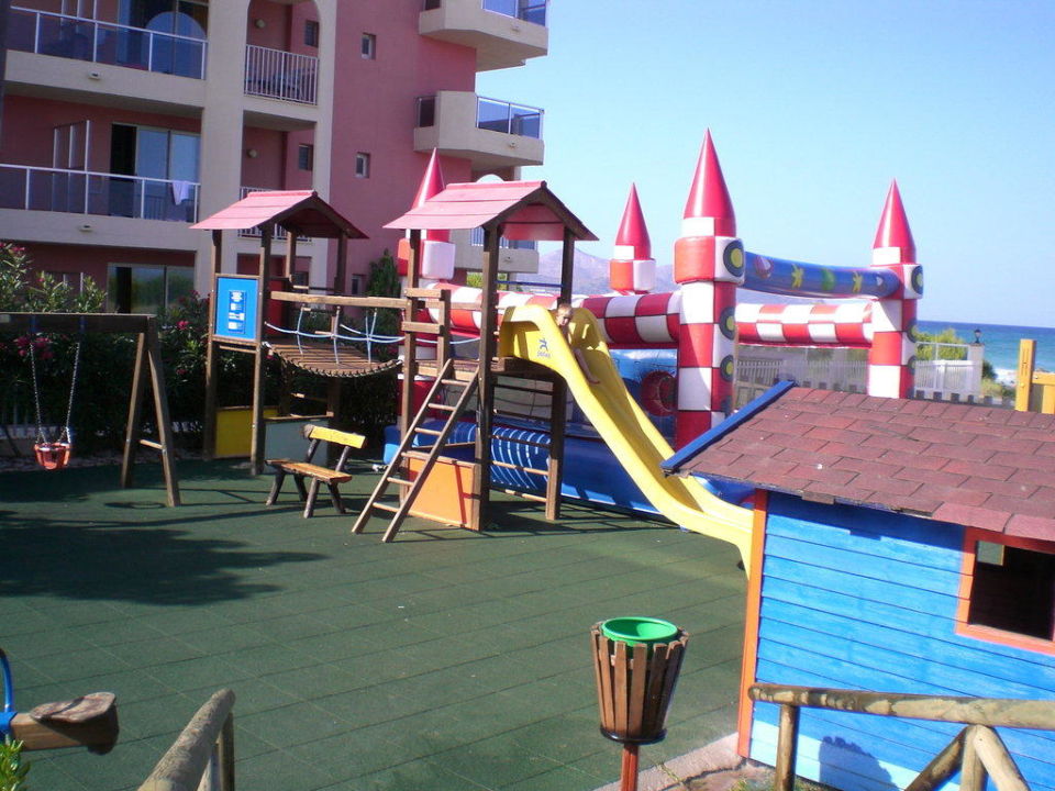 Spielplatz Zafiro Bahia Platja De Muro Playa De Muro