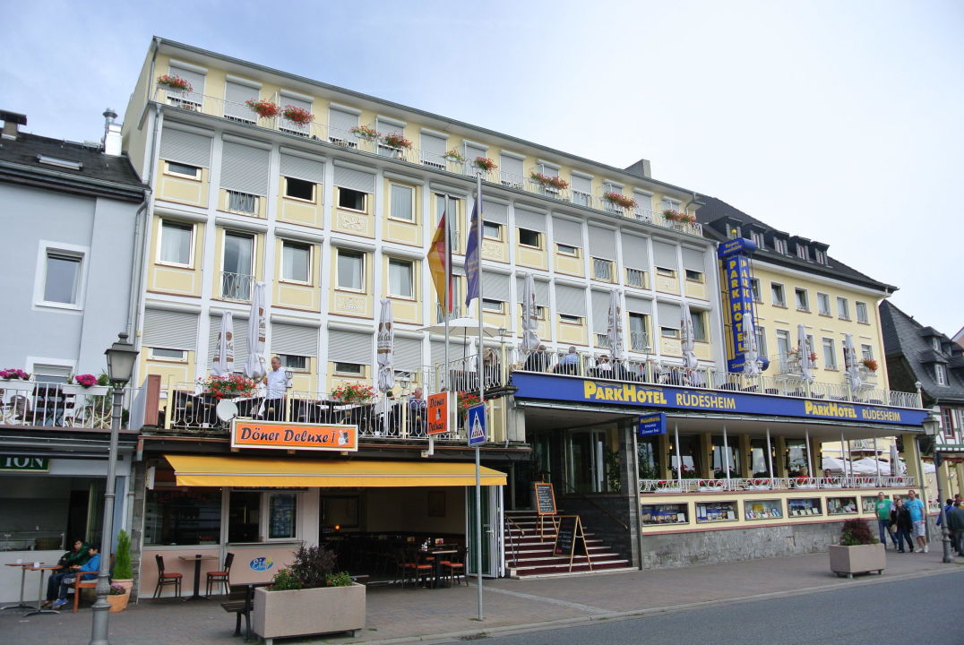 Kostenpflichtiger Parkplatz Parkhotel Rudesheim Rudesheim Am Rhein Holidaycheck Hessen Deutschland