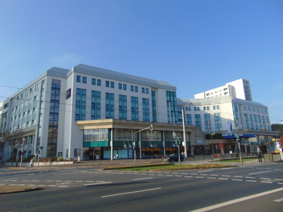 "Außenansicht" Dorint Hotel Dresden (Dresden) • HolidayCheck (Sachsen