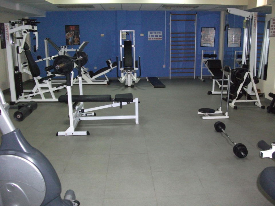 "Fitnessraum im Keller" Hotel Nestor (Agia Napa / Ayia Napa