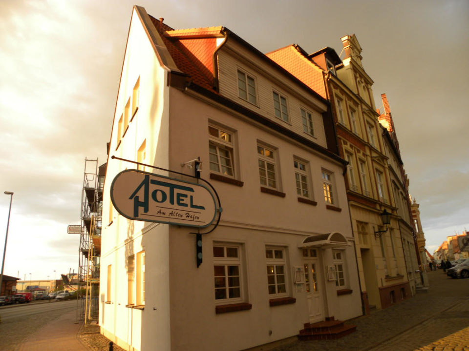 "Hotel Am alten Hafen, Wismar" Hotel Am alten Hafen ...