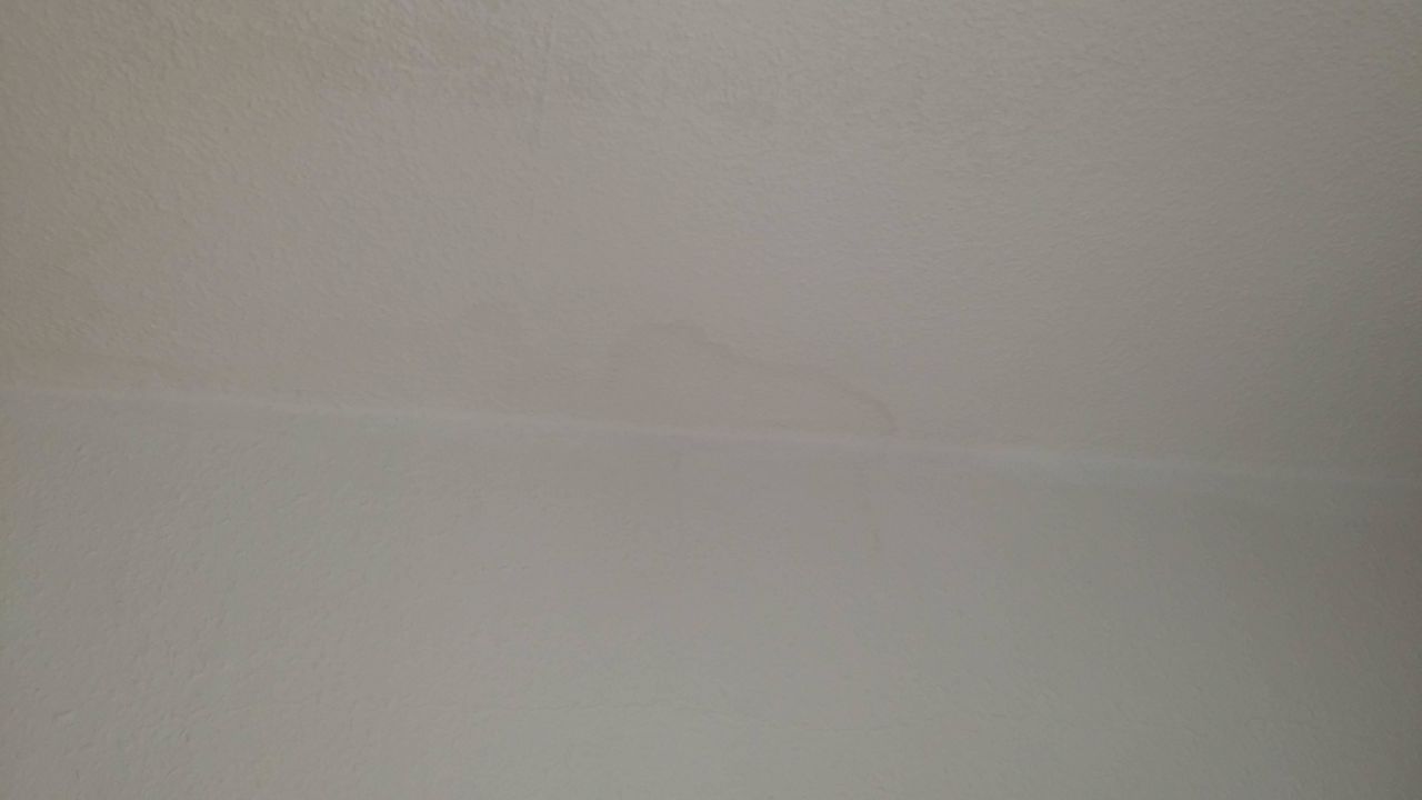 "Wasserflecken Decke" Hotel Gasthof Kern (Halfing) • HolidayCheck